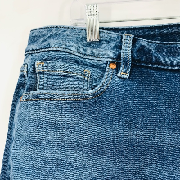 Lane Bryant High Rise Distressed Skinny Jeans Size 16 - Picture 2 of 6